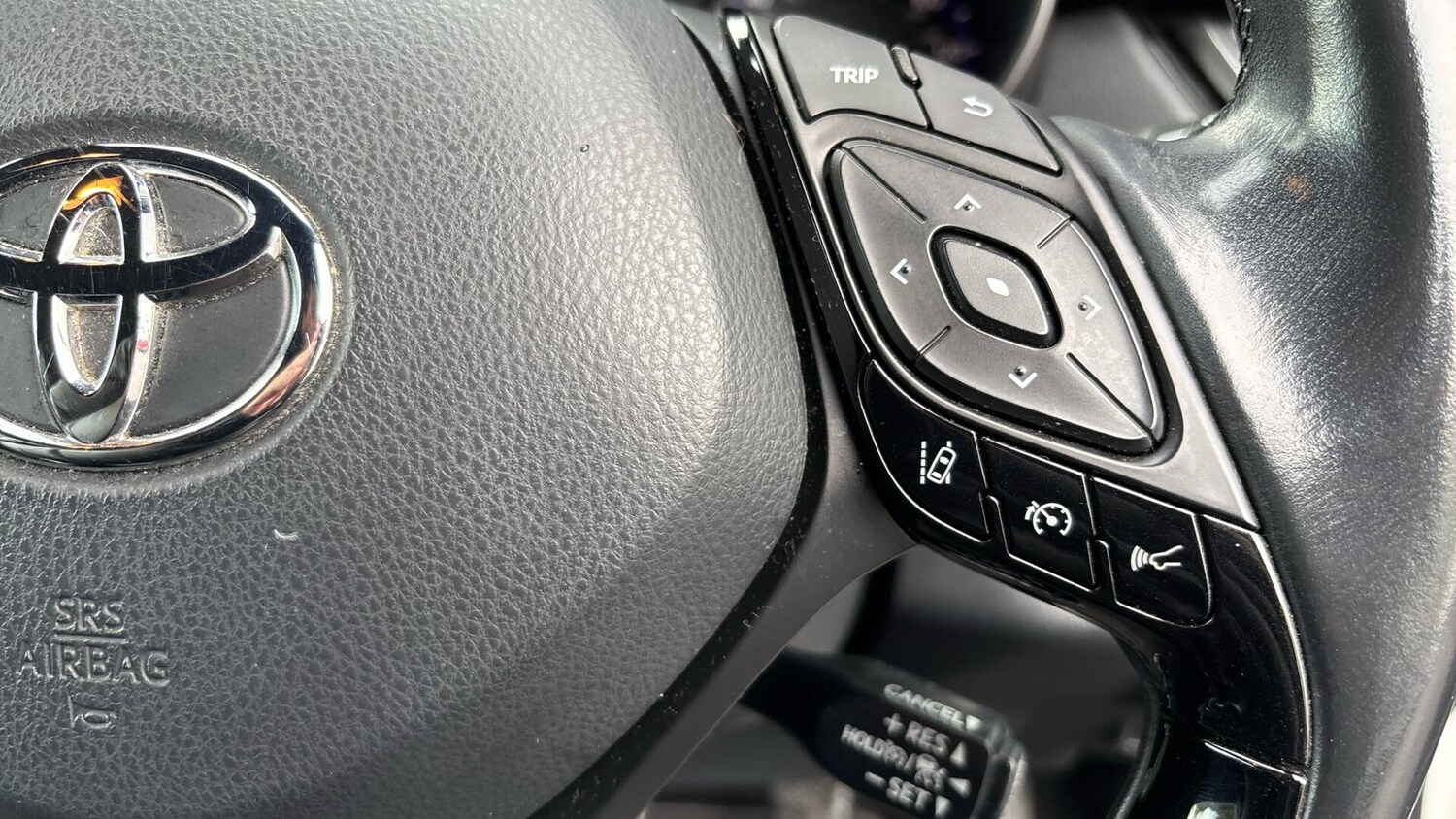 Used Toyota C-HR 2018 for sale - 76781546: Photo 14