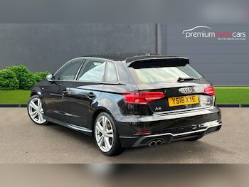Used Audi A3 2018 for sale - 76772767: Photo