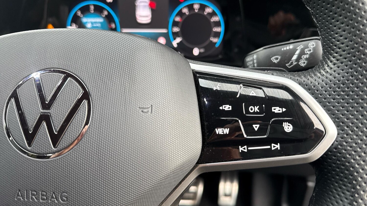 Used Volkswagen Golf 2023 for sale - 77156481: Photo 12