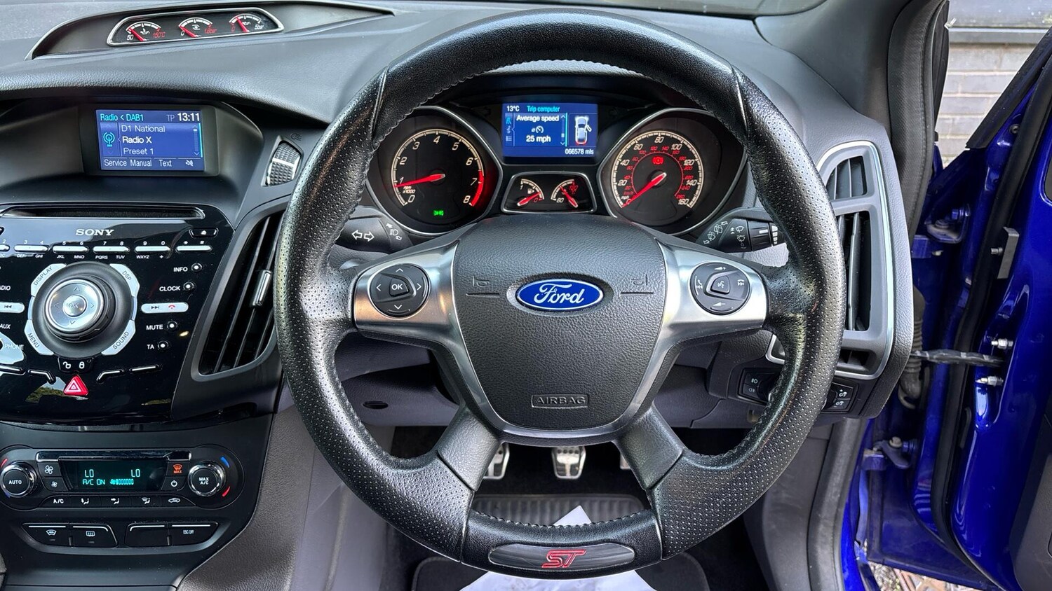 Used Ford Focus for sale - 76772790: Photo 19