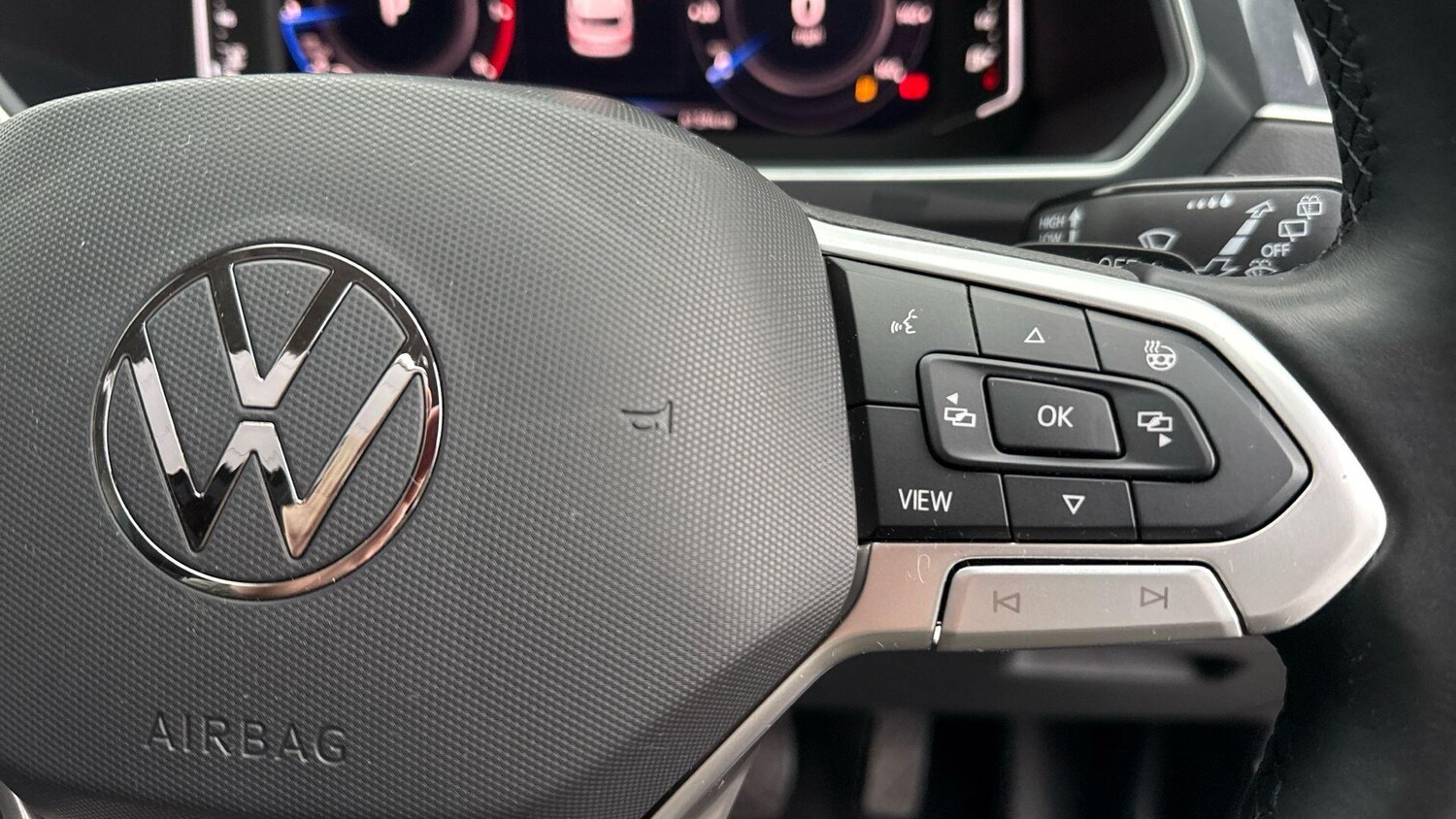 Used Volkswagen Tiguan 2020 for sale - 76772773: Photo 14