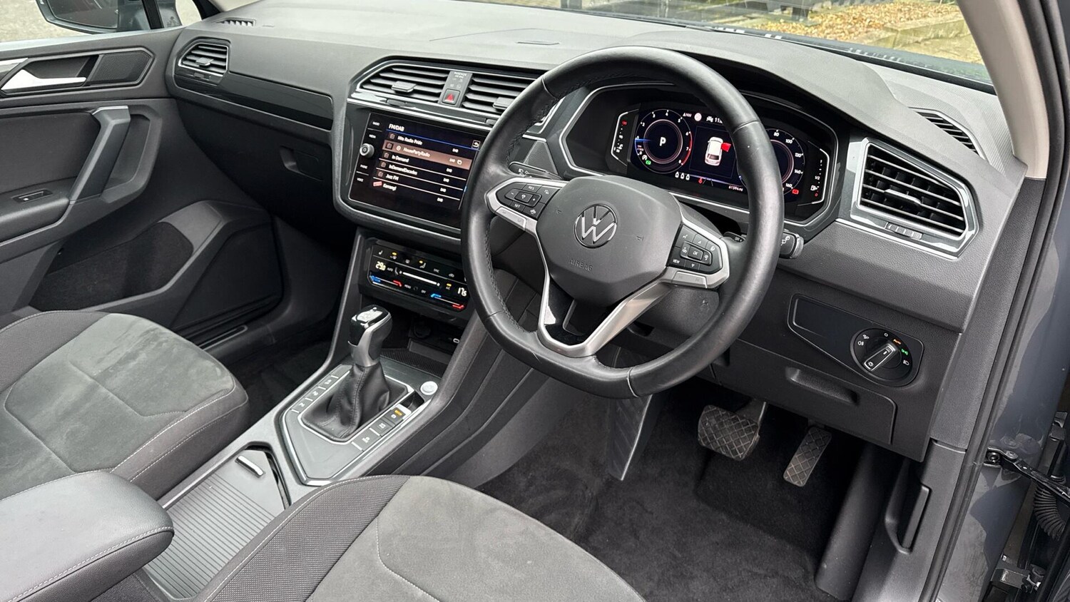 Used Volkswagen Tiguan 2020 for sale - 76772773: Photo 27