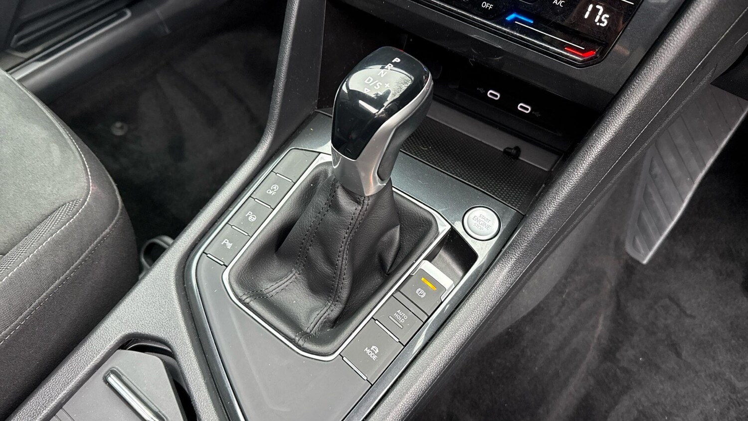 Used Volkswagen Tiguan 2020 for sale - 76772773: Photo 9