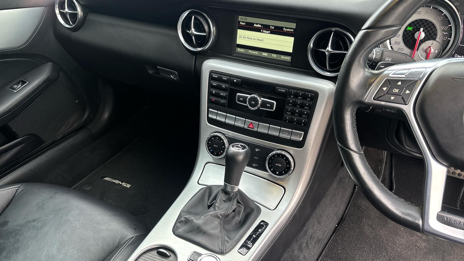 Used Mercedes-Benz SLK 2014 for sale - 76772791: Photo 10