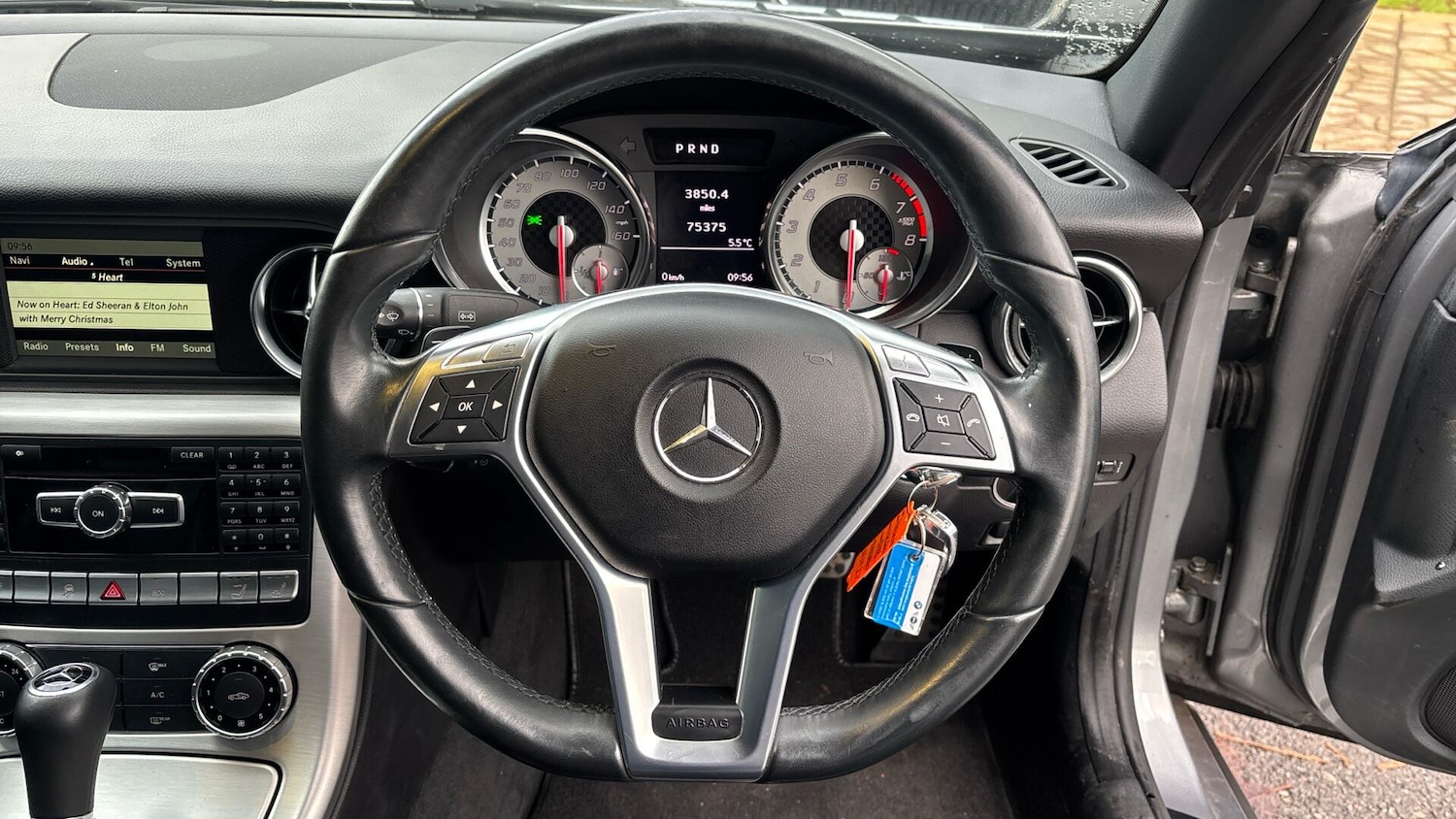 Used Mercedes-Benz SLK 2014 for sale - 76772791: Photo 19