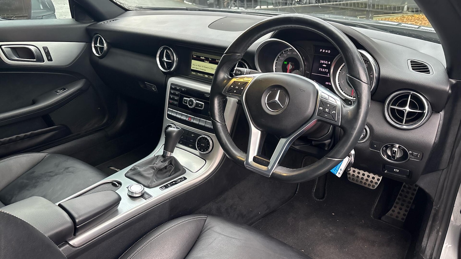 Used Mercedes-Benz SLK 2014 for sale - 76772791: Photo 7