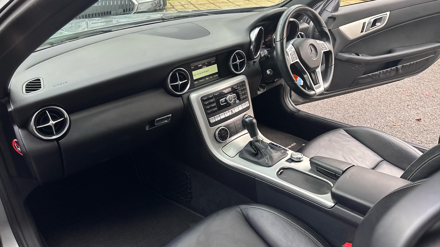 Used Mercedes-Benz SLK 2014 for sale - 76772791: Photo 8