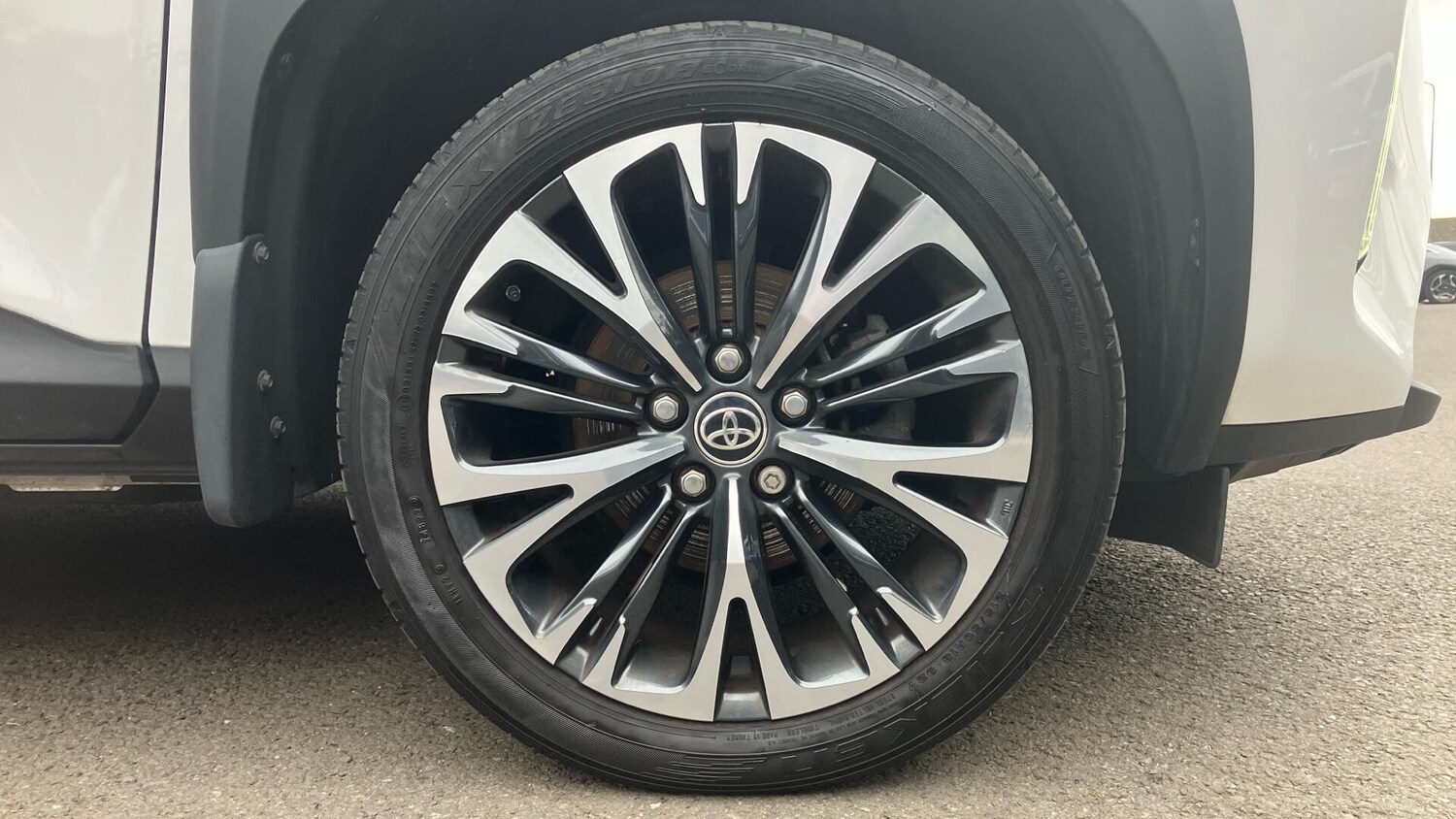 Used Toyota Yaris Cross 2023 for sale - 76824895: Photo 14