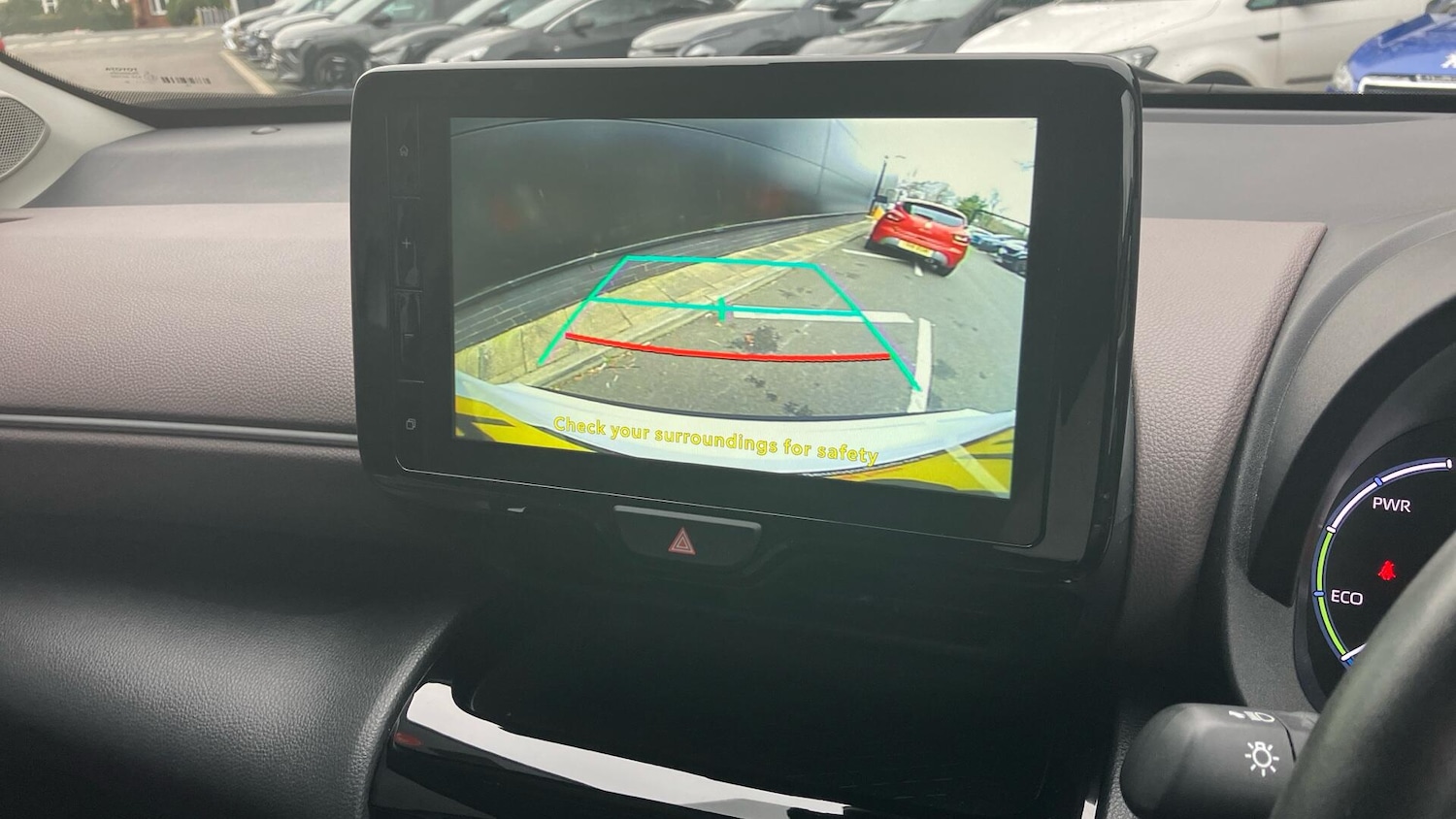 Used Toyota Yaris Cross 2023 for sale - 76824895: Photo 29