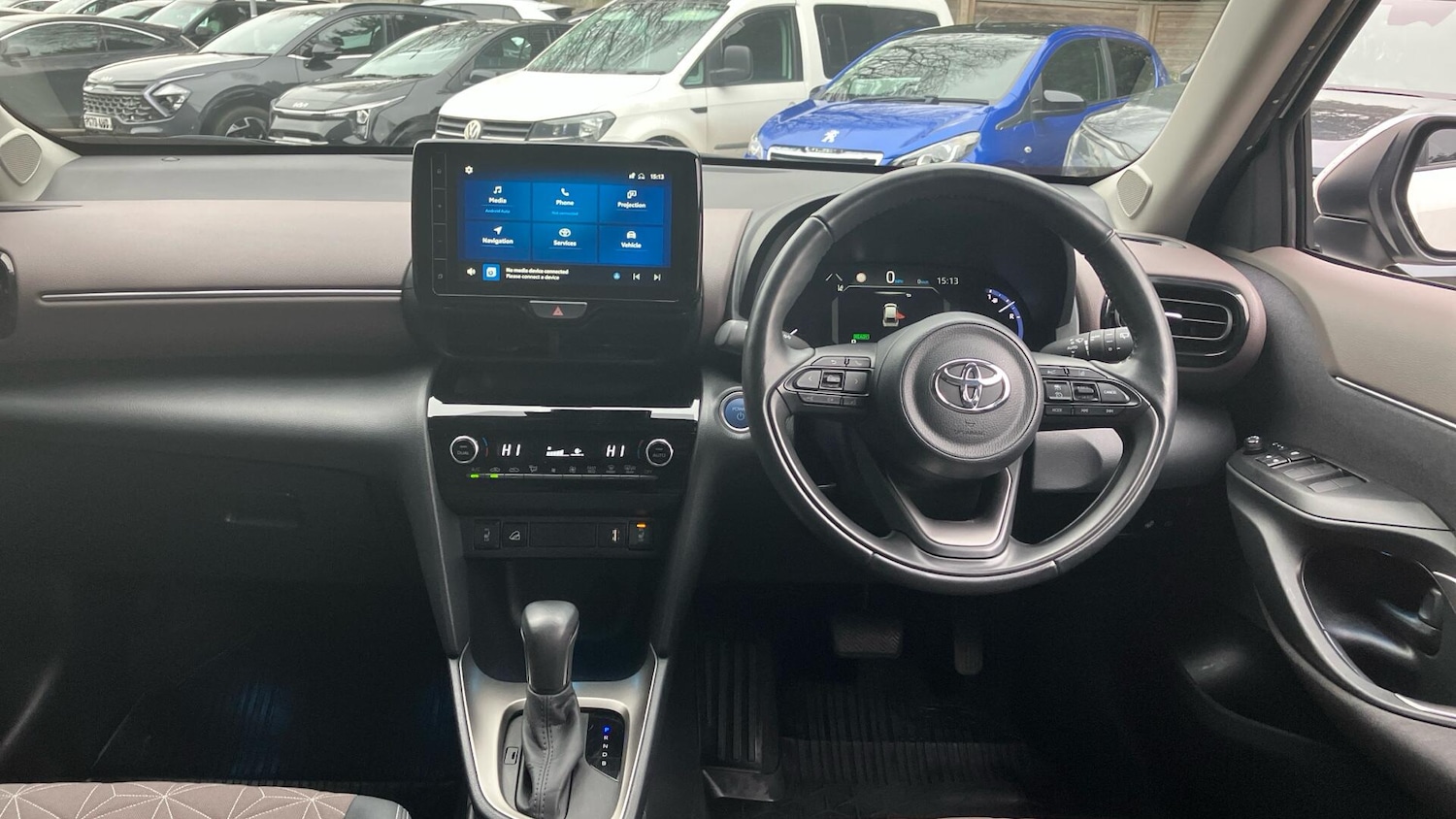 Used Toyota Yaris Cross 2023 for sale - 76824895: Photo 4