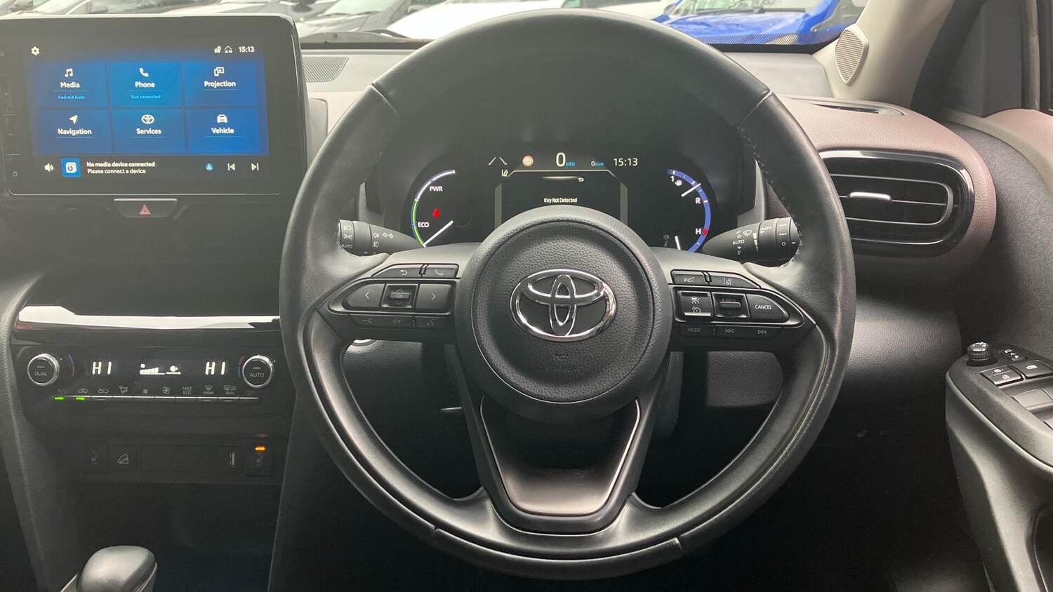 Used Toyota Yaris Cross 2023 for sale - 76824895: Photo 5