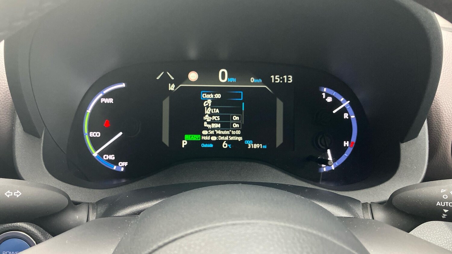 Used Toyota Yaris Cross 2023 for sale - 76824895: Photo 9