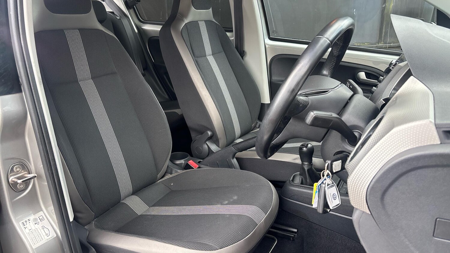 Used Volkswagen up! 2020 for sale - 76772798: Photo 13