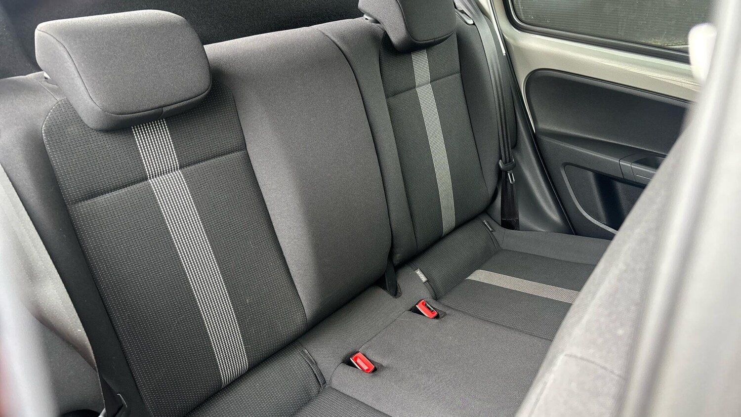 Used Volkswagen up! 2020 for sale - 76772798: Photo 14