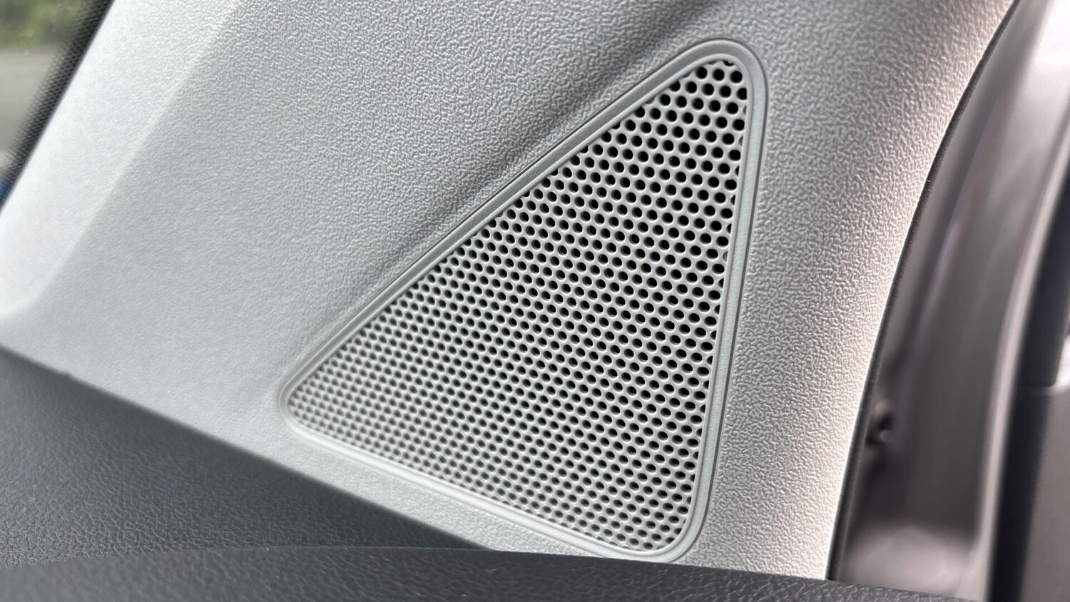 Used Volkswagen up! 2020 for sale - 76772798: Photo 20