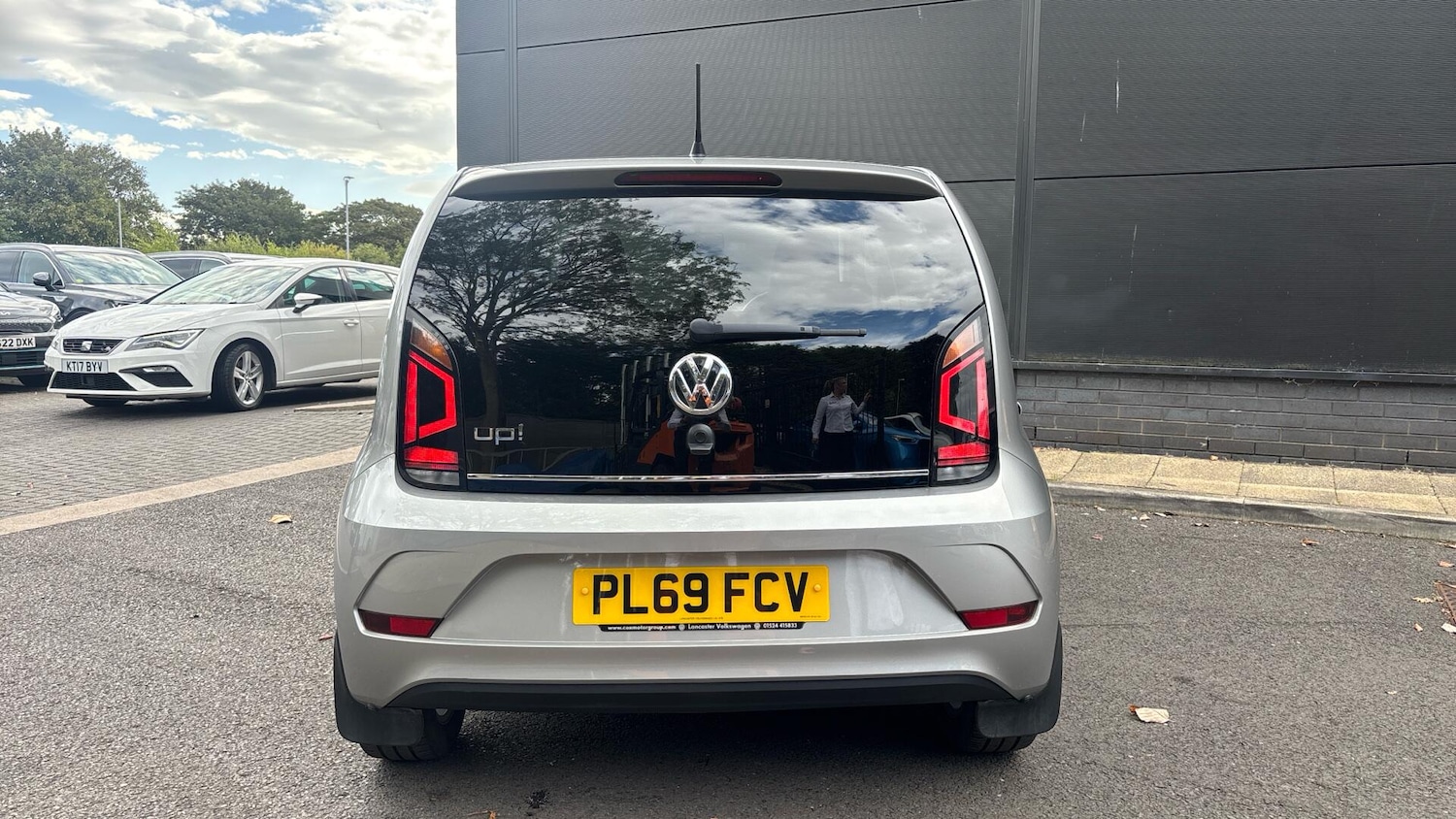 Used Volkswagen up! 2020 for sale - 76772798: Photo 5