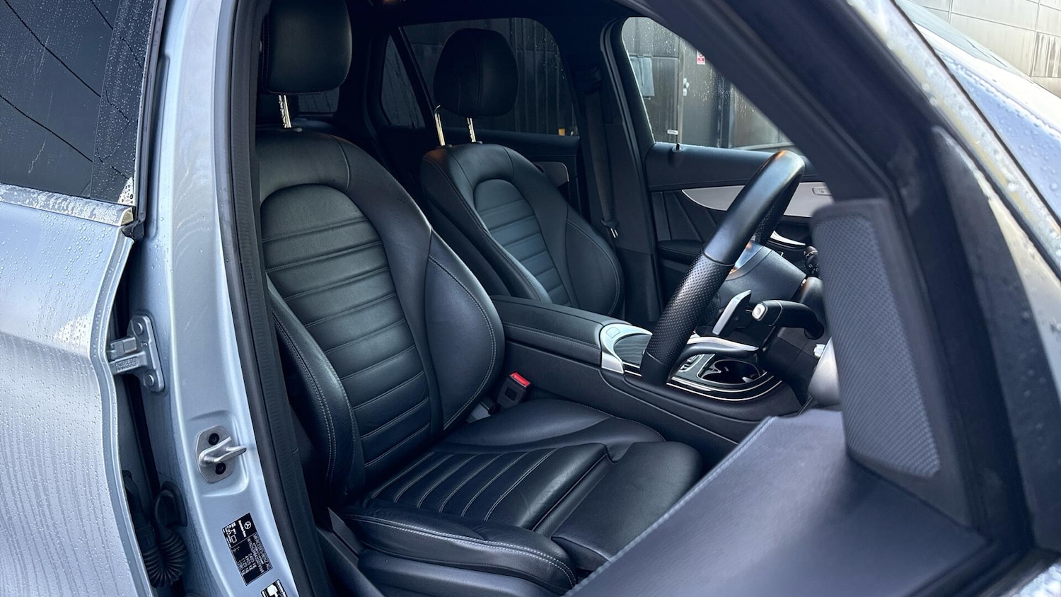 Used Mercedes-Benz GLC 2022 for sale - 76887316: Photo 12