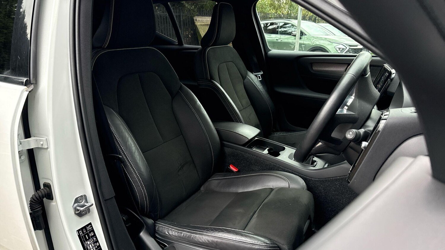 Used Volvo XC40 2020 for sale - 77016711: Photo 13