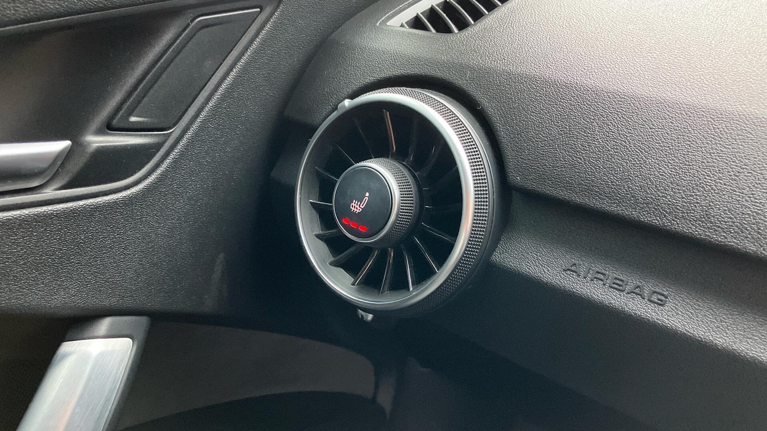 Used Audi TT 2017 for sale - 77425295: Photo 18