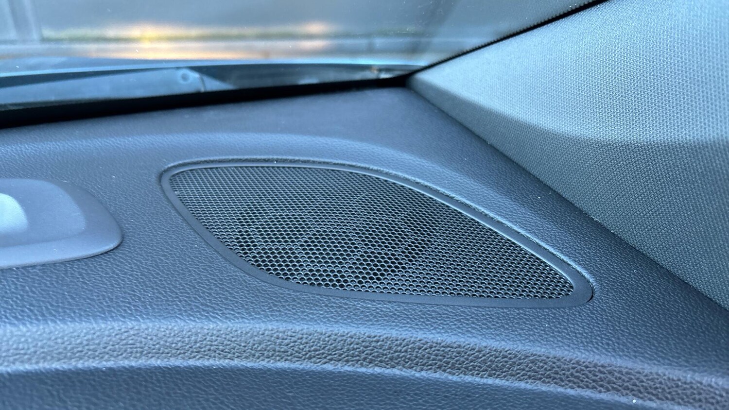 Used Vauxhall Astra 2017 for sale - 76772794: Photo 23