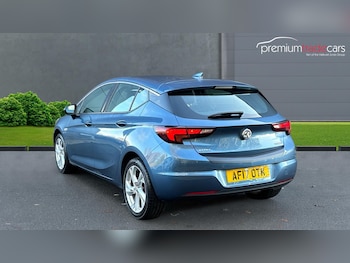 Used Vauxhall Astra 2017 for sale - 76772794: Photo