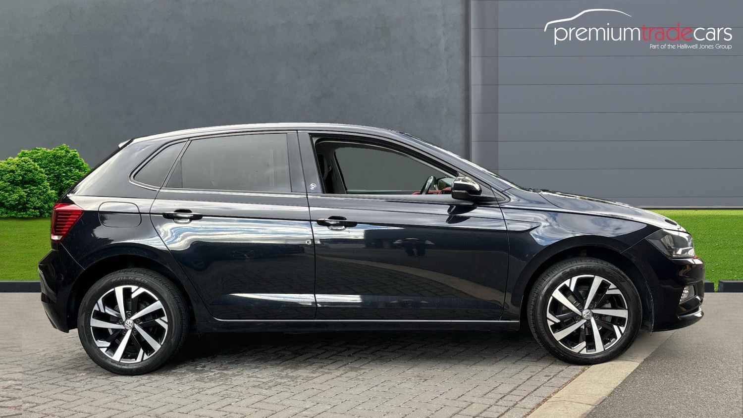 Used Volkswagen Polo 2019 for sale - 76772765: Photo 2