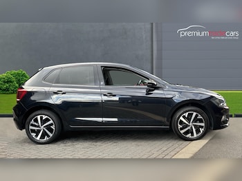 Used Volkswagen Polo 2019 for sale - 76772765: Photo