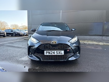 Used Toyota Yaris 2024 for sale - 76765325: Photo