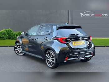 Used Toyota Yaris 2024 for sale - 76765325: Photo