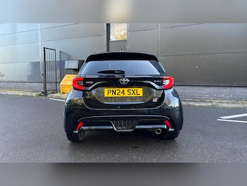 Used Toyota Yaris 2024 for sale - 76765325: Photo