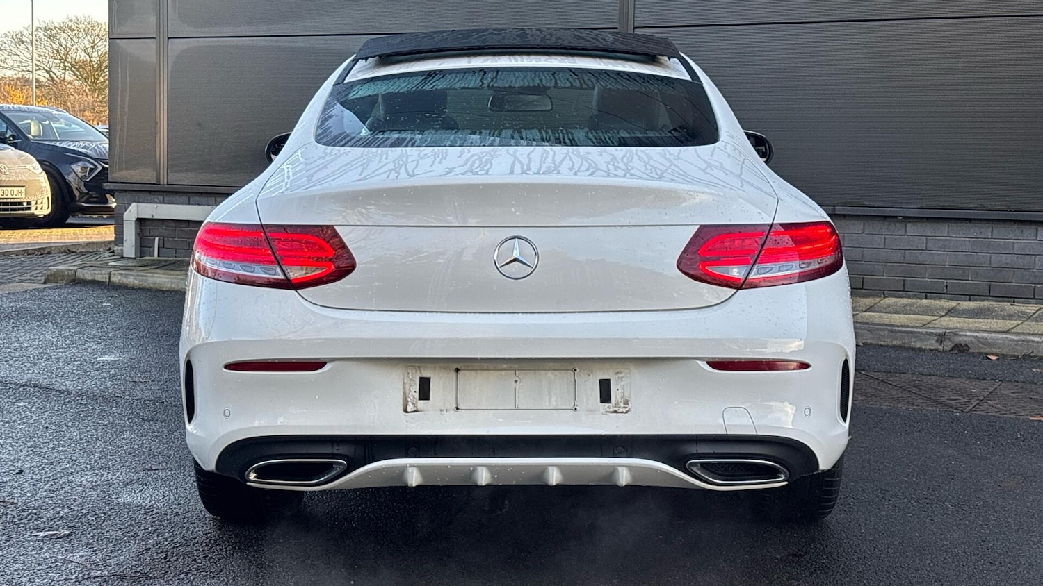Used Mercedes-Benz C Class 2018 for sale - 76772760: Photo 4