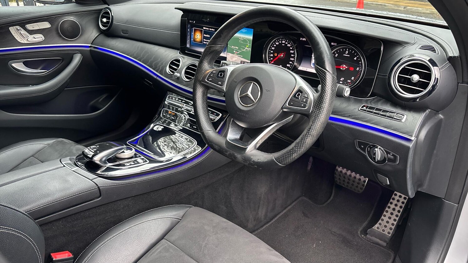 Used Mercedes-Benz E Class 2017 for sale - 76772809: Photo 10