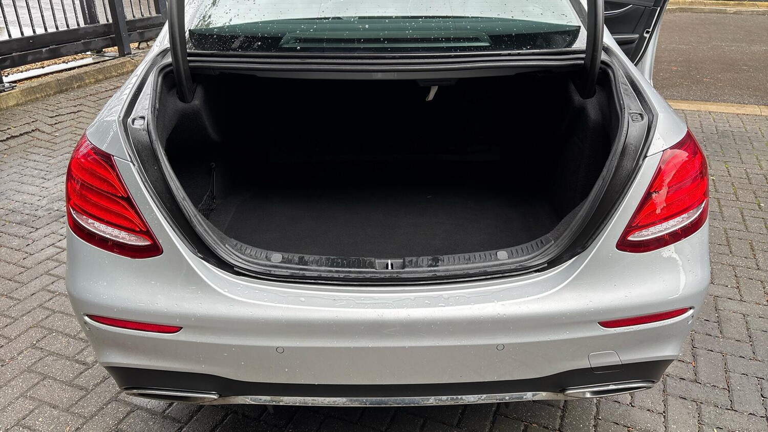 Used Mercedes-Benz E Class 2017 for sale - 76772809: Photo 18