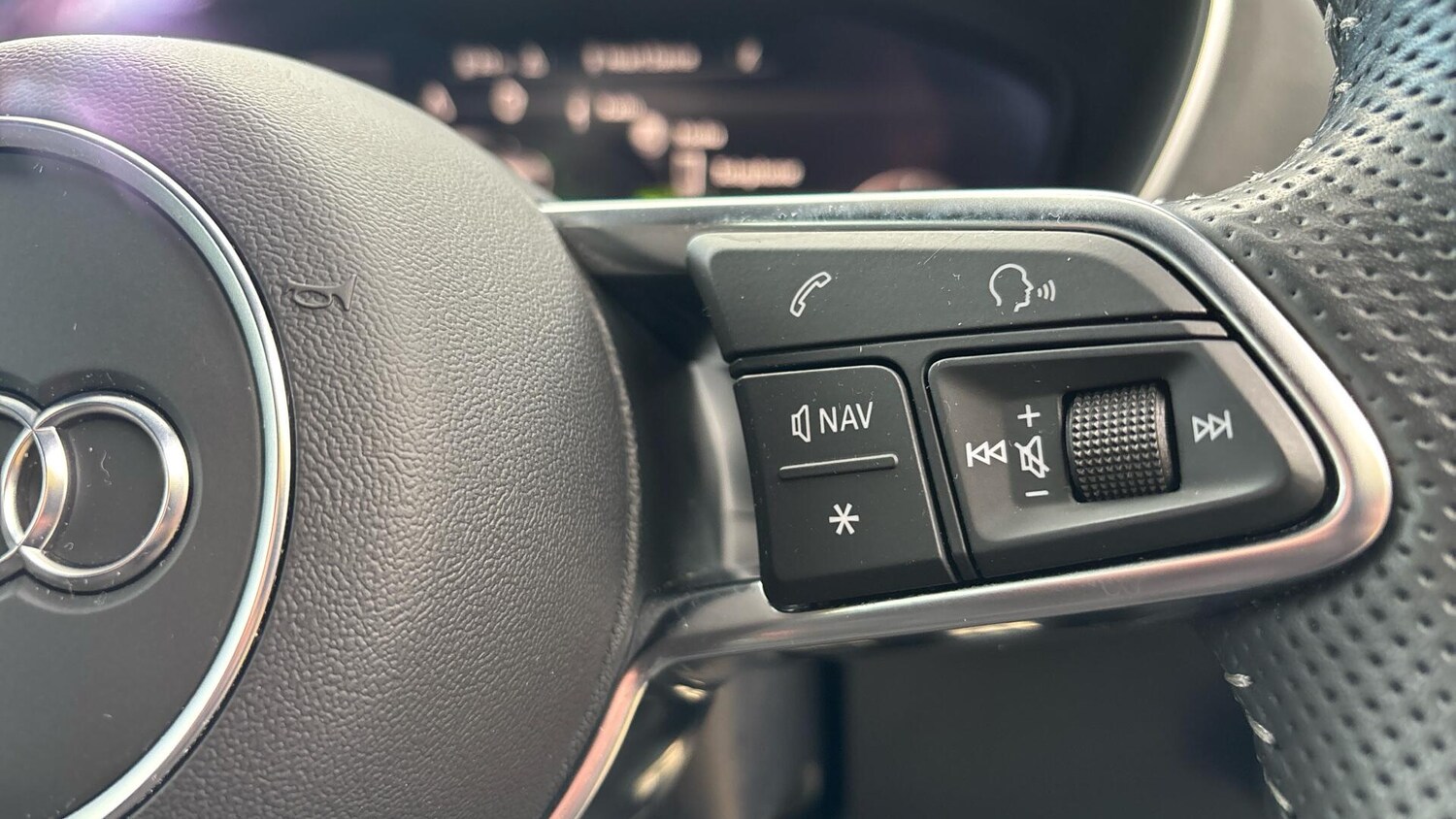 Used Audi TT 2021 for sale - 76772785: Photo 13