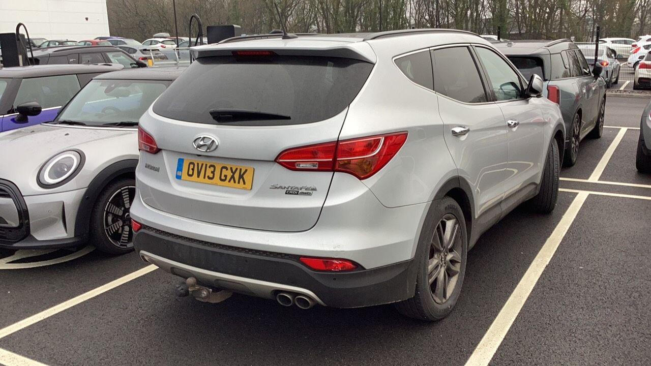 Used Hyundai Santa Fe 2013 for sale - 77351565: Photo 2