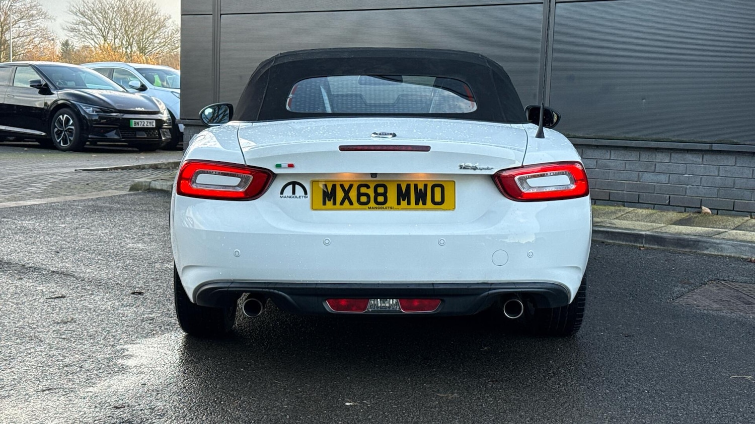 Used Fiat 124 Spider 2018 for sale - 76800820: Photo 4