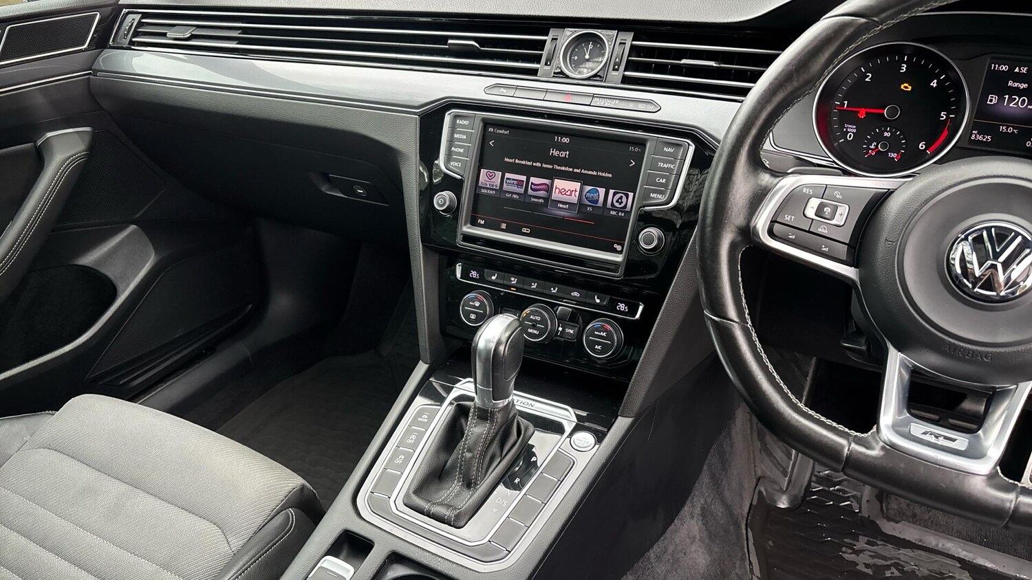 Used Volkswagen Passat 2016 for sale - 76772793: Photo 11