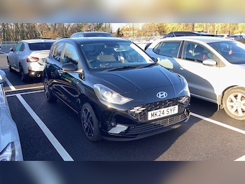 Used Hyundai i10 2023 for sale - 76994192: Photo