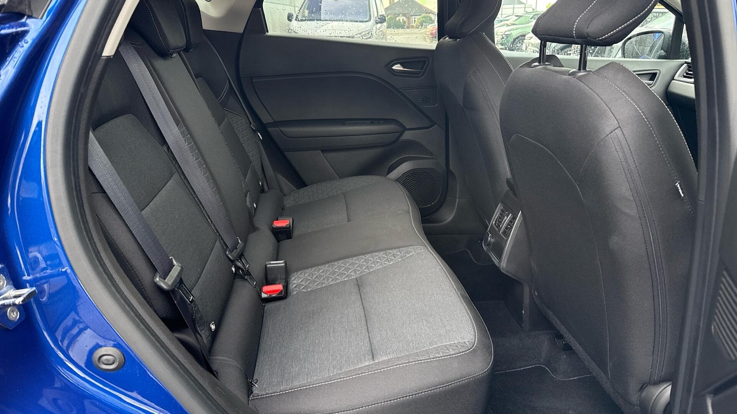 Used Renault Captur 2022 for sale - 76765706: Photo 11