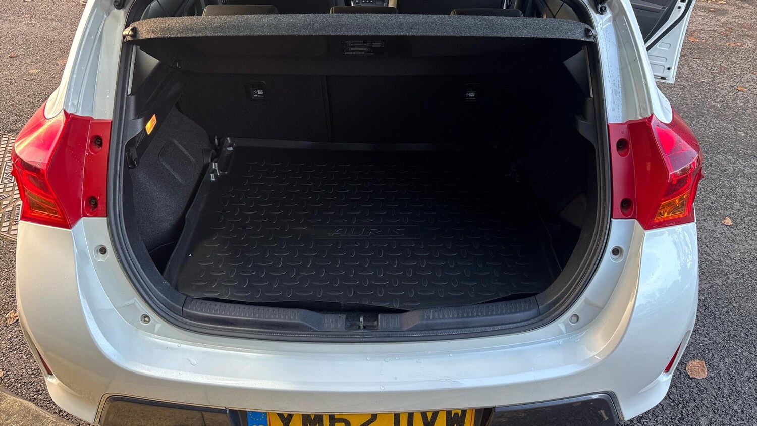 Used Toyota Auris 2013 for sale - 76772800: Photo 17