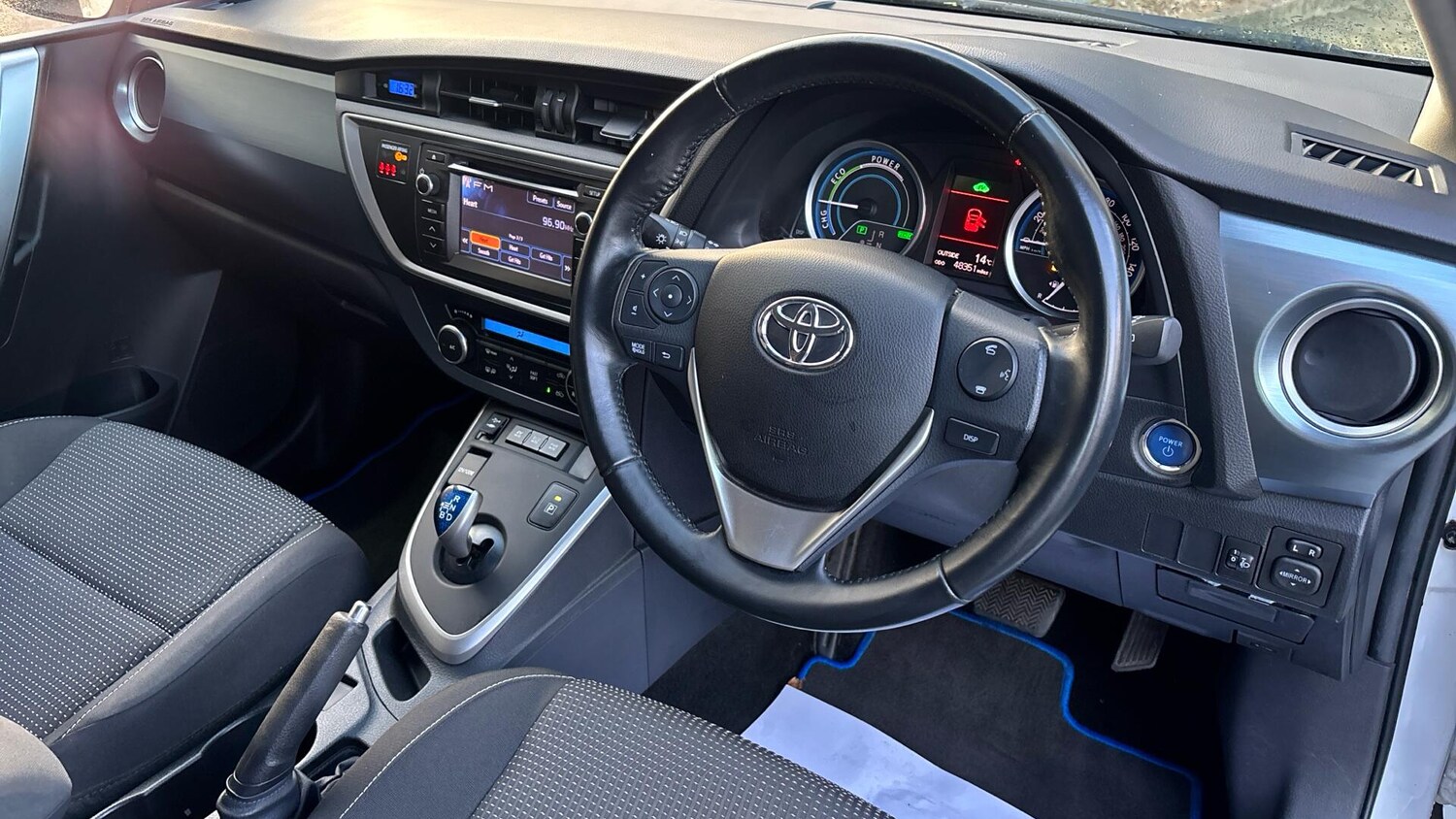 Used Toyota Auris 2013 for sale - 76772800: Photo 19