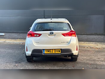 Used Toyota Auris 2013 for sale - 76772800: Photo