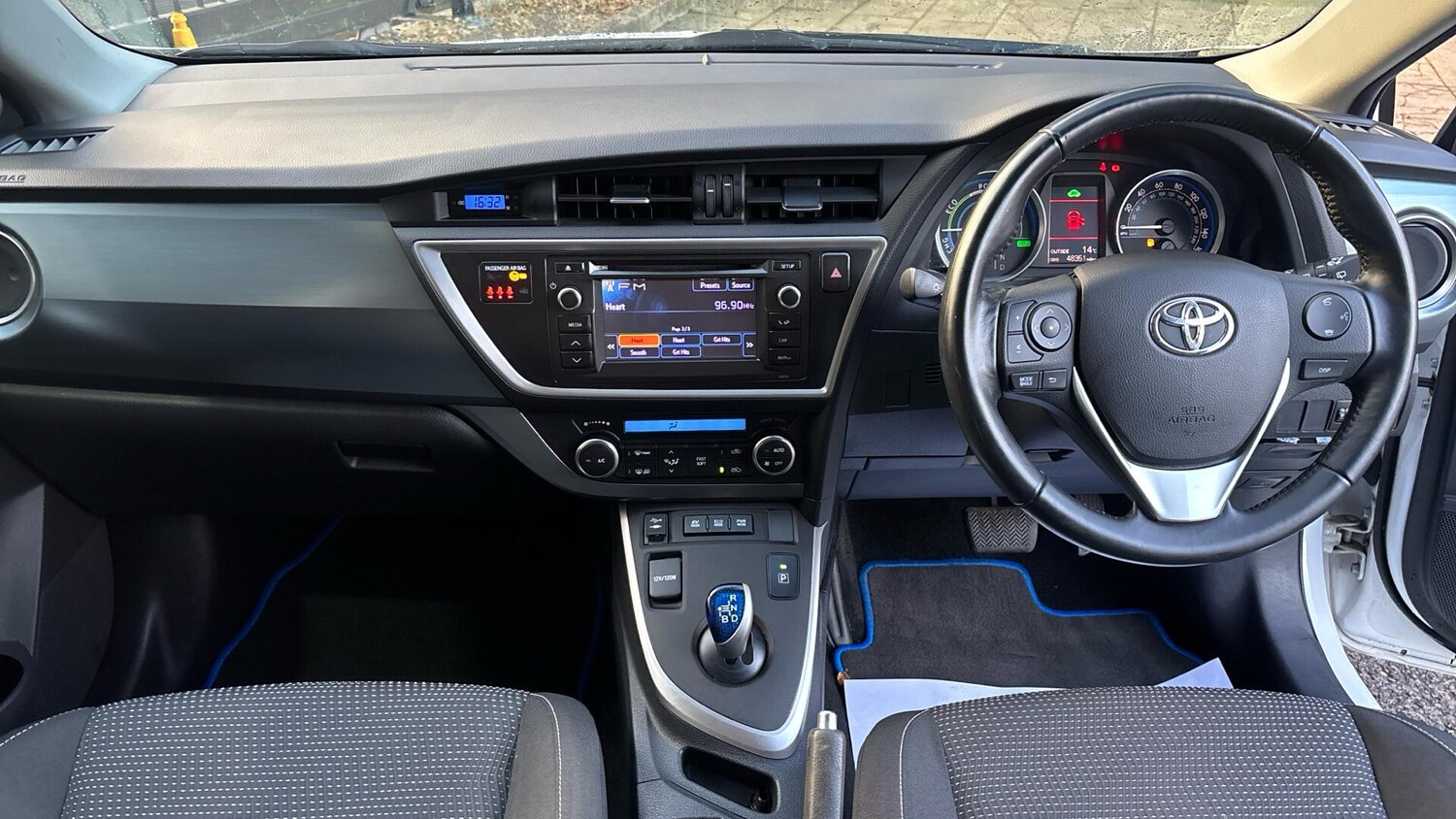 Used Toyota Auris 2013 for sale - 76772800: Photo 6