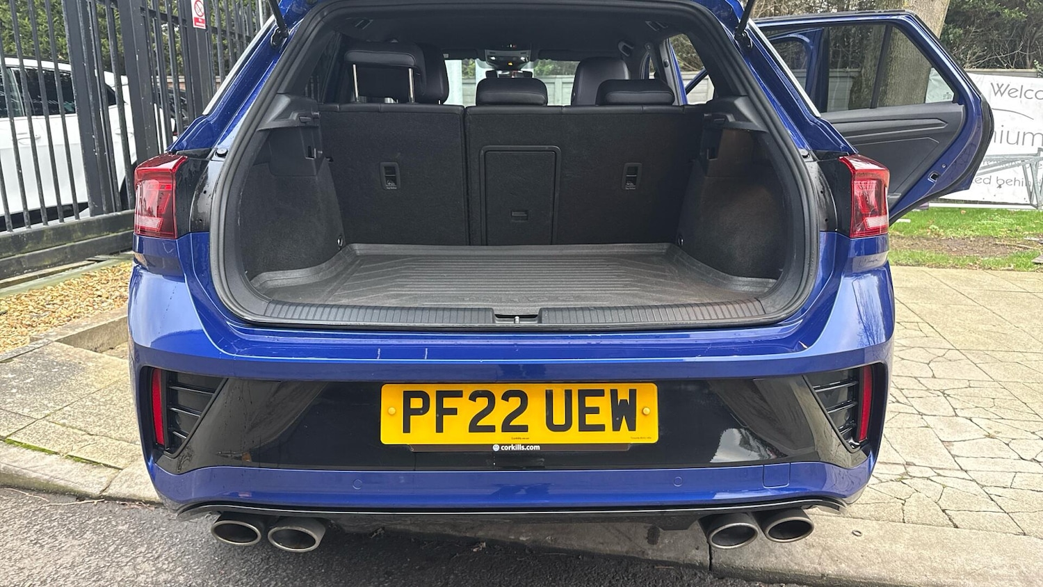 Used Volkswagen T-Roc 2022 for sale - 77016137: Photo 23