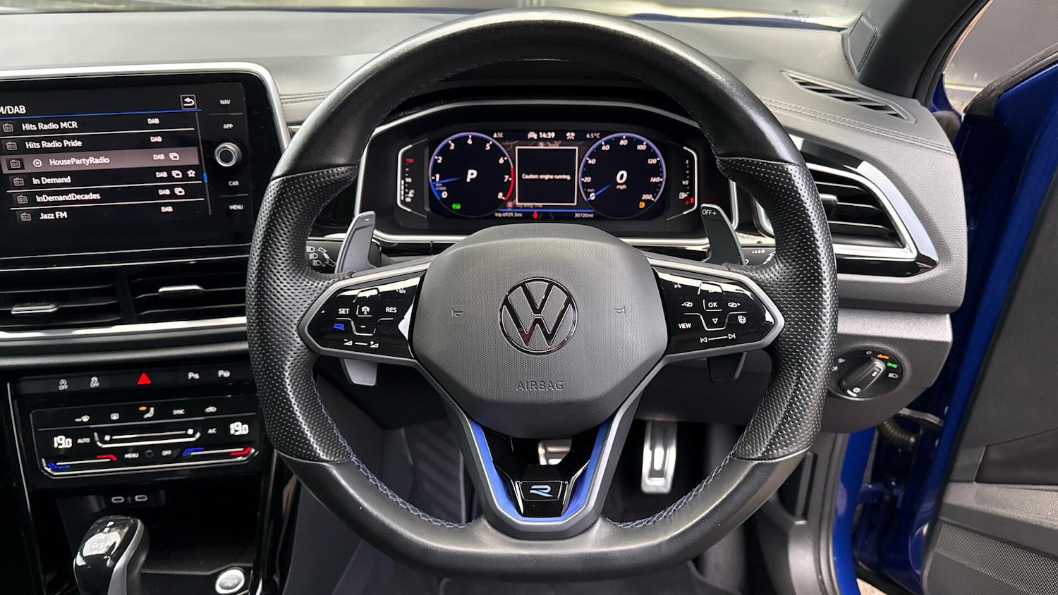 Used Volkswagen T-Roc 2022 for sale - 77016137: Photo 24