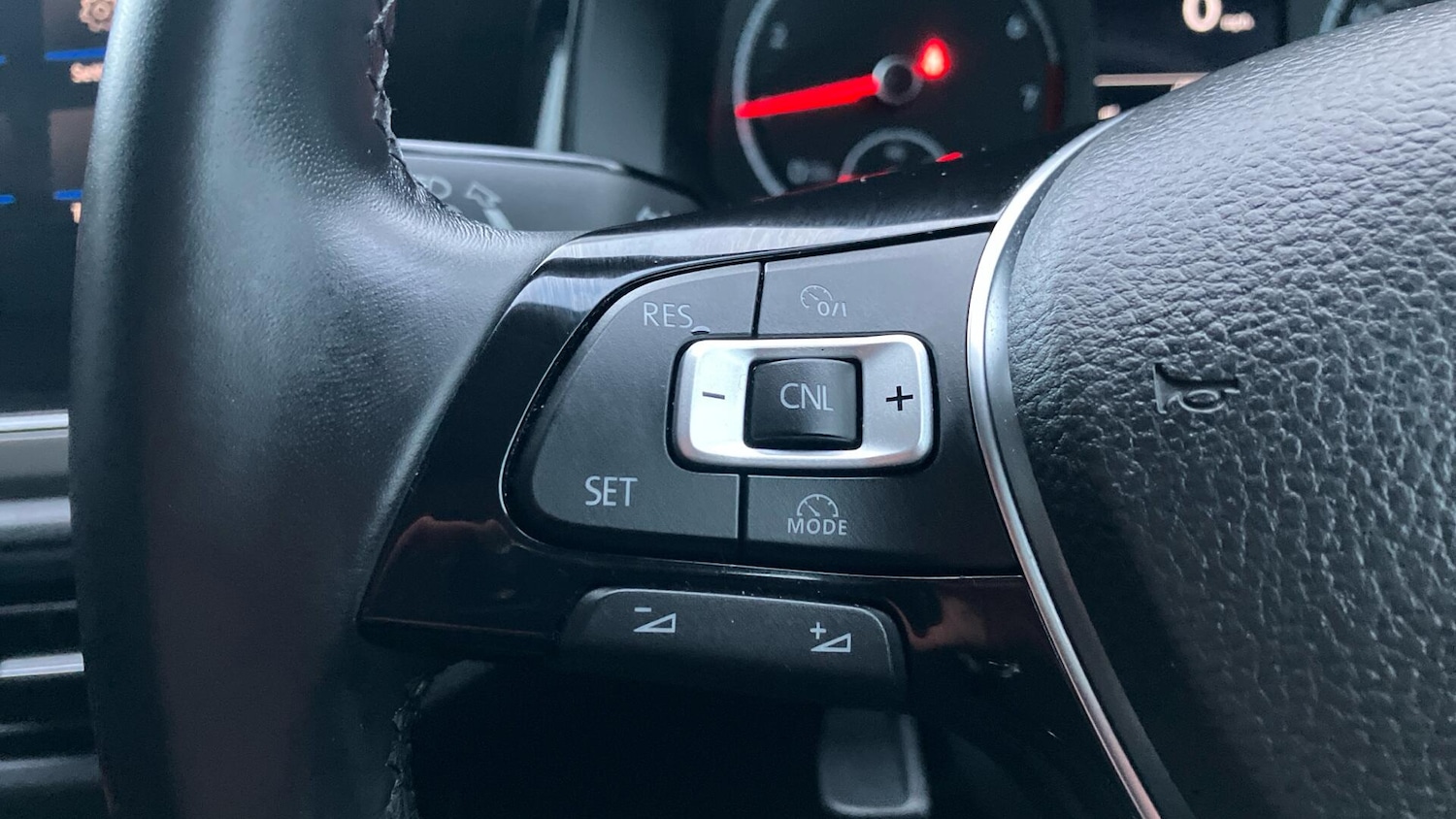 Used Volkswagen Polo 2021 for sale - 77456420: Photo 11