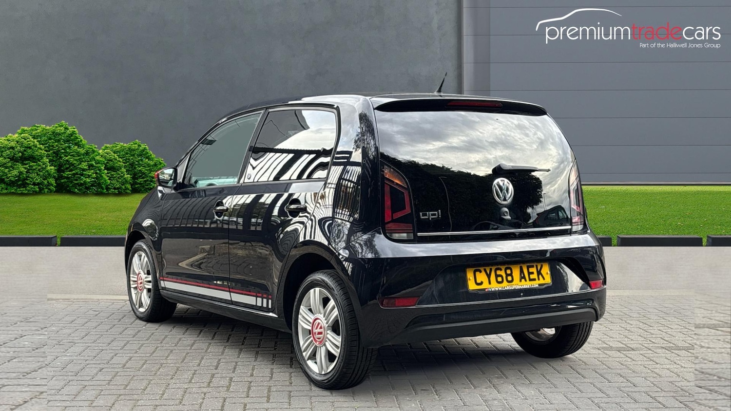 Used Volkswagen up! 2018 for sale - 76772810: Photo 3