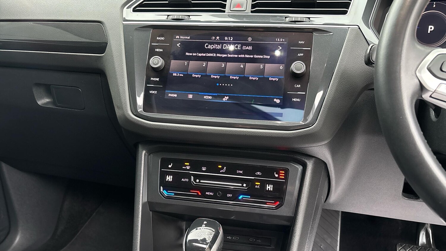 Used Volkswagen Tiguan 2022 for sale - 76772777: Photo 16