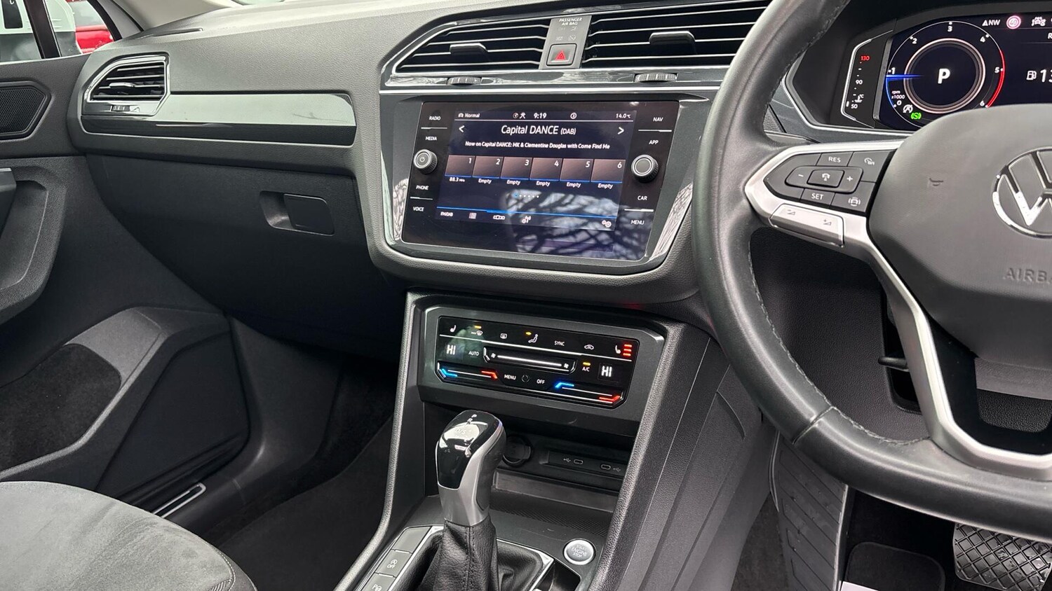 Used Volkswagen Tiguan 2022 for sale - 76772777: Photo 23