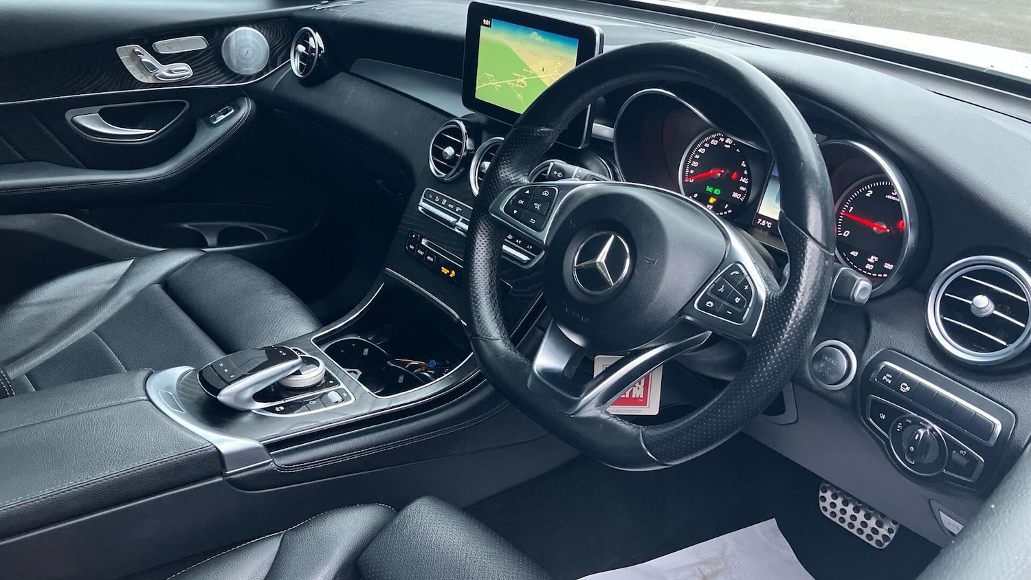 Used Mercedes-Benz GLC 2017 for sale - 77658855: Photo 27